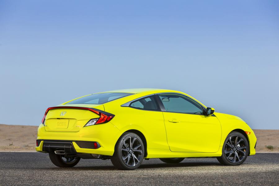  Honda Civic Sport Coupe (FC) 2018 года  (NA) (фото 19 из 42)
